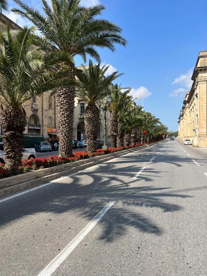Valletta Waterfront 2 Beds Flat By Arcobnb Floriana Zewnętrze zdjęcie