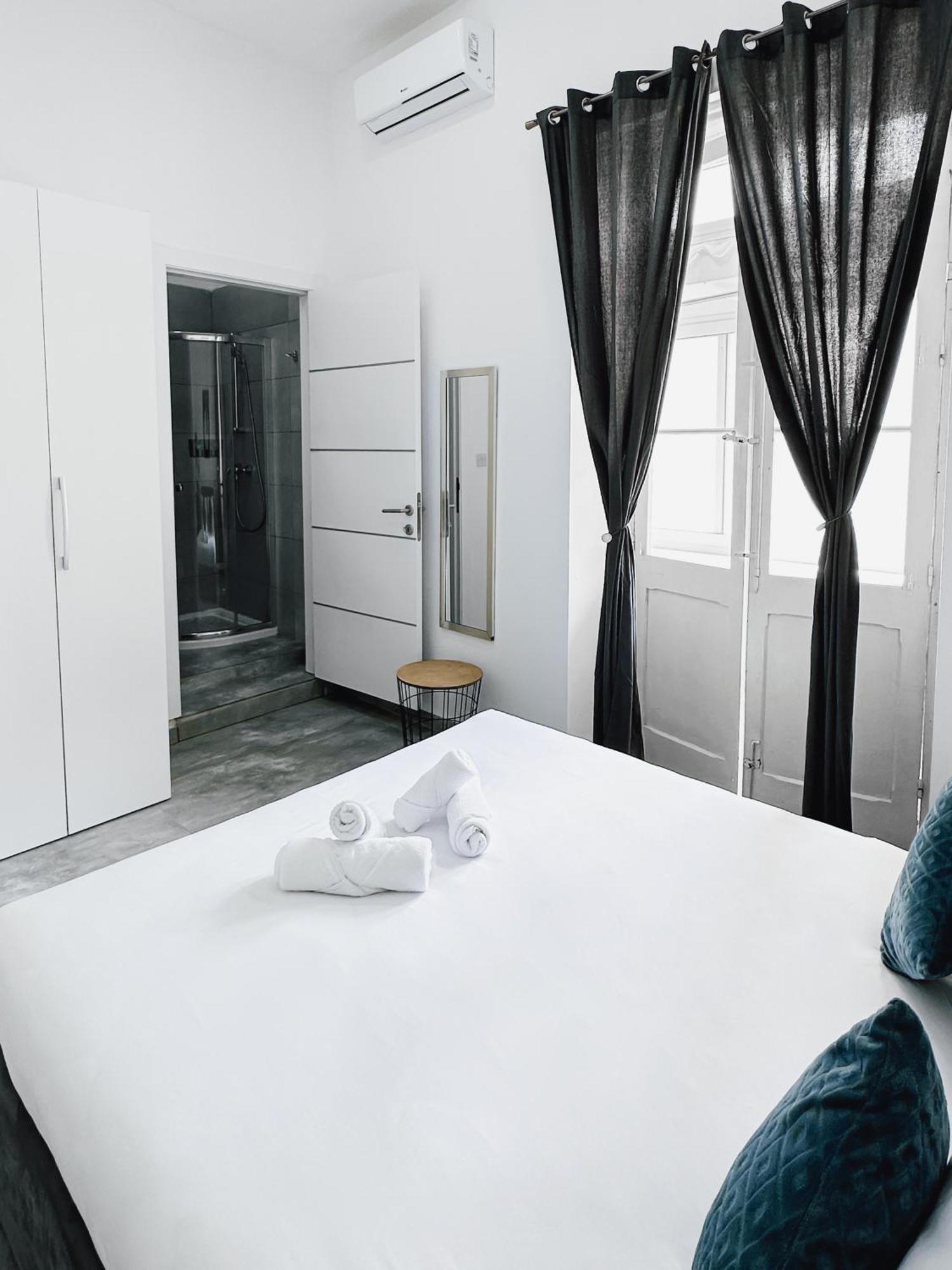 Valletta Waterfront 2 Beds Flat By Arcobnb Floriana Zewnętrze zdjęcie